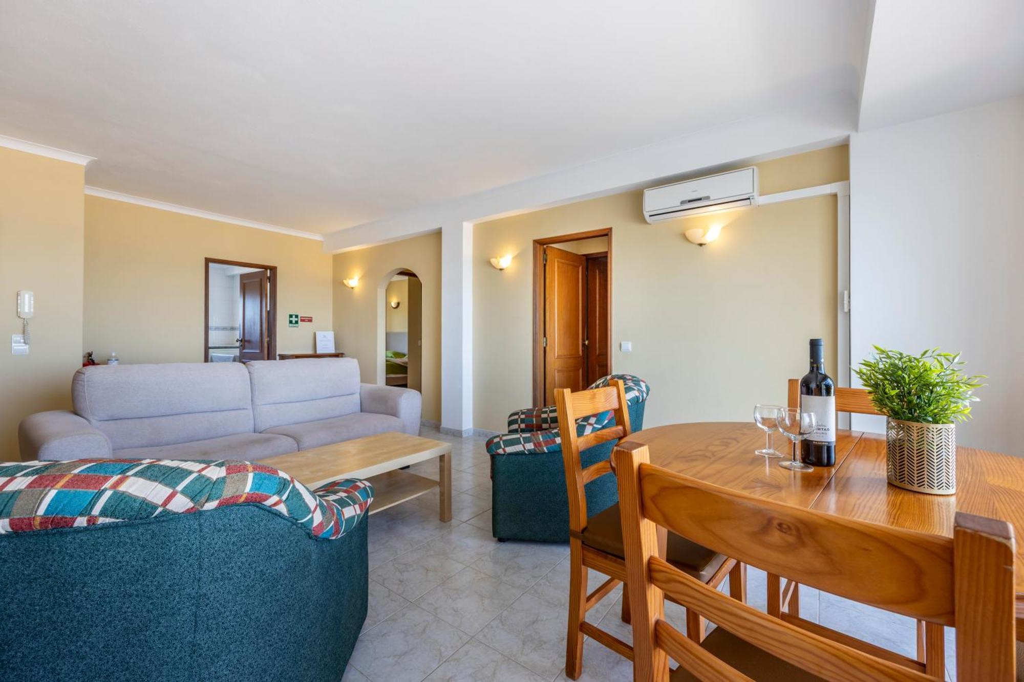 Apartamento Meia Praia Lagos Exteriör bild